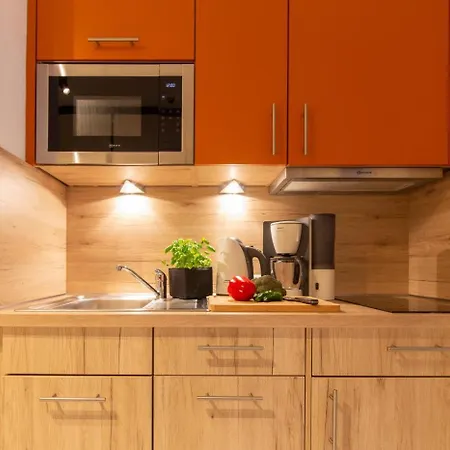 Enjoy Ah13 * שרבאוץ